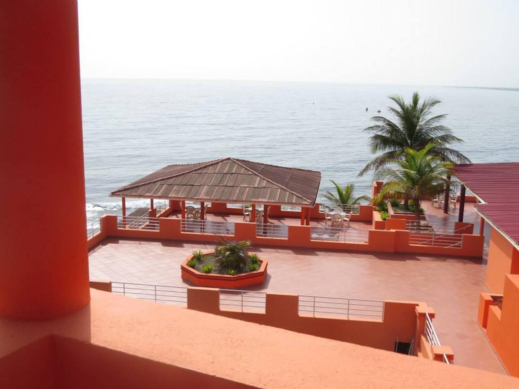 Rival Hotel Cap-Haïtien Exterior foto
