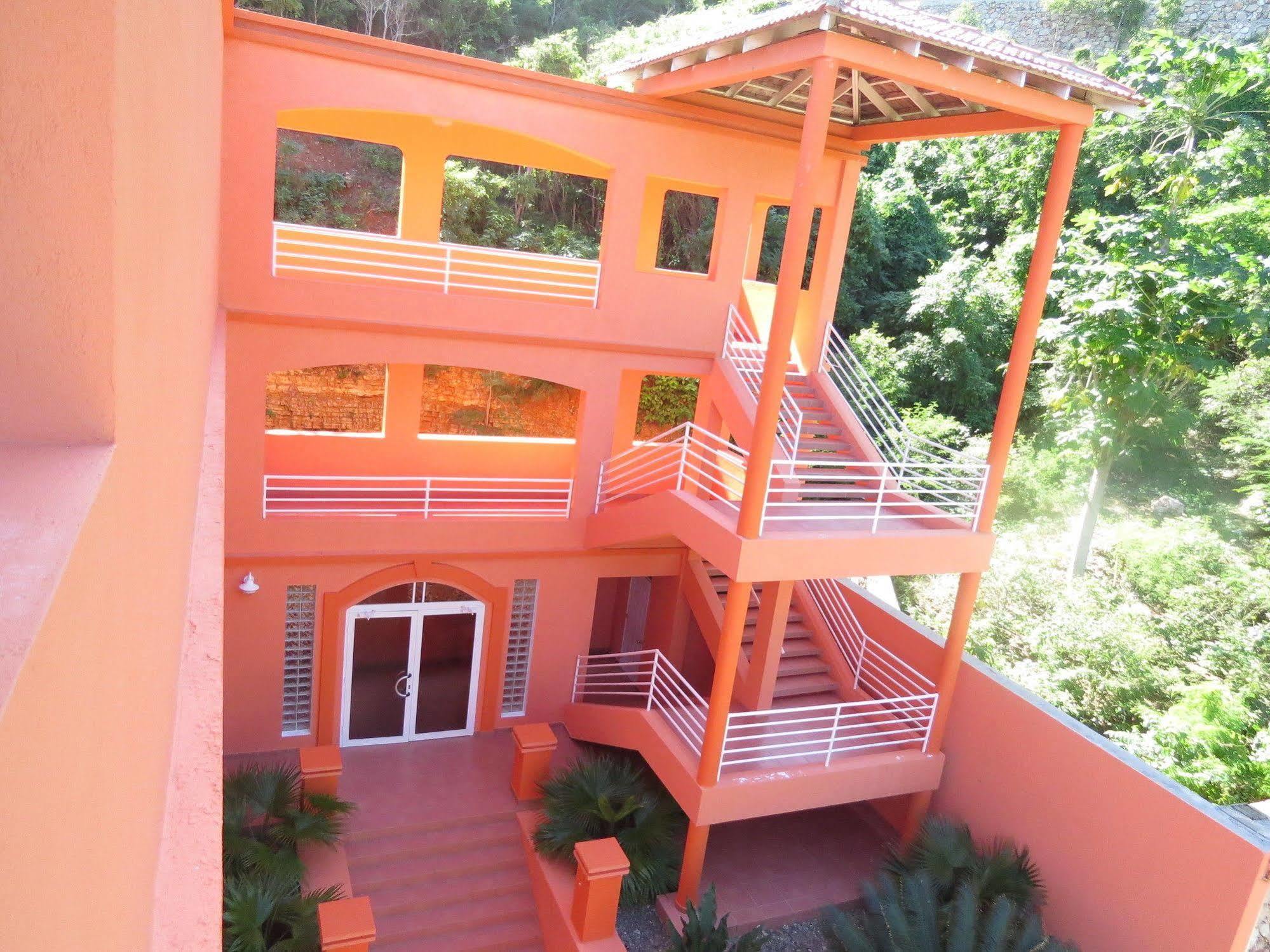 Rival Hotel Cap-Haïtien Exterior foto