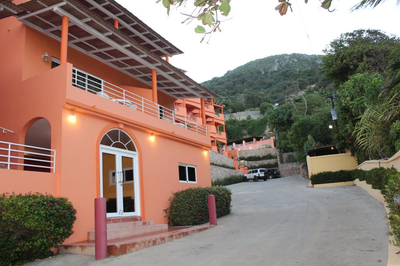 Rival Hotel Cap-Haïtien Exterior foto