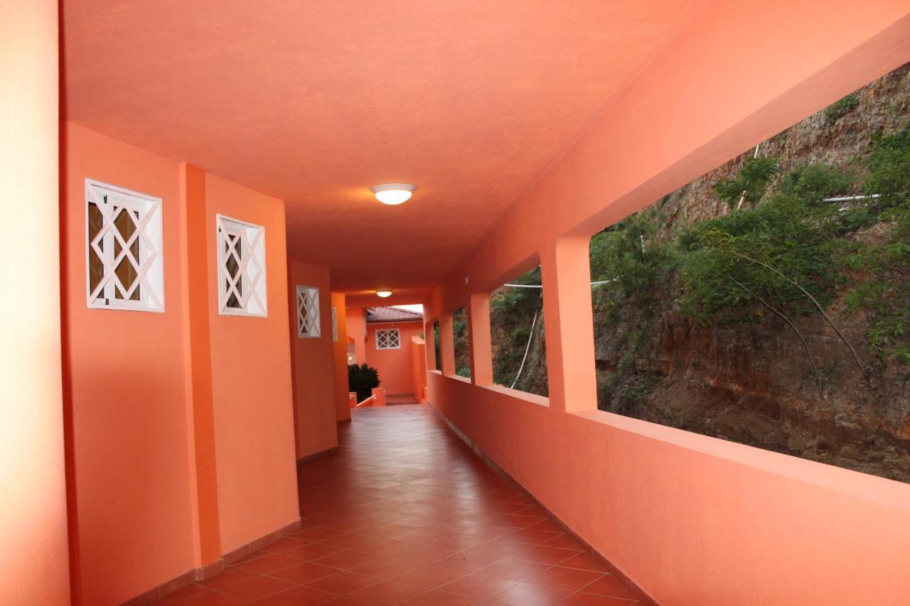Rival Hotel Cap-Haïtien Exterior foto